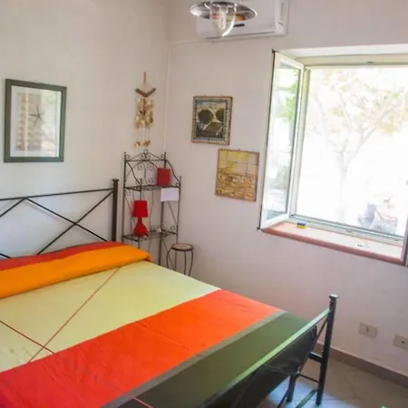 Дом отдыха Casa Delle Palme Устика